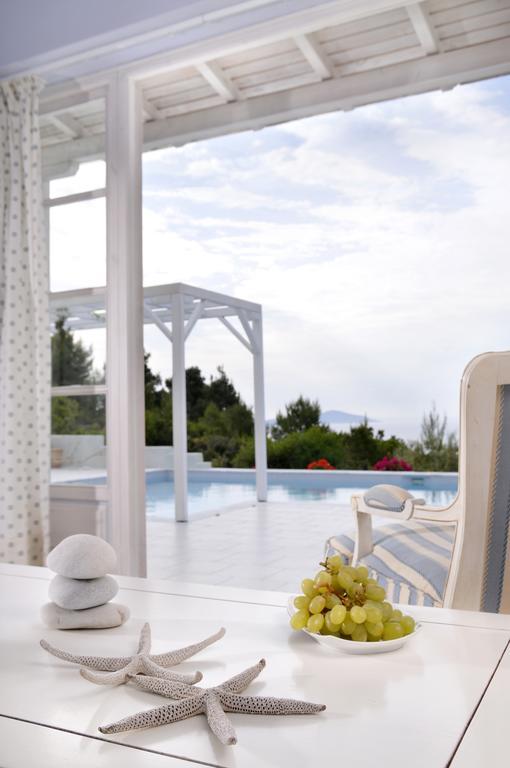 Anemolia Villas With Private Pools Near The Most Beautiful Beaches Of Alonissos Isomata Esterno foto