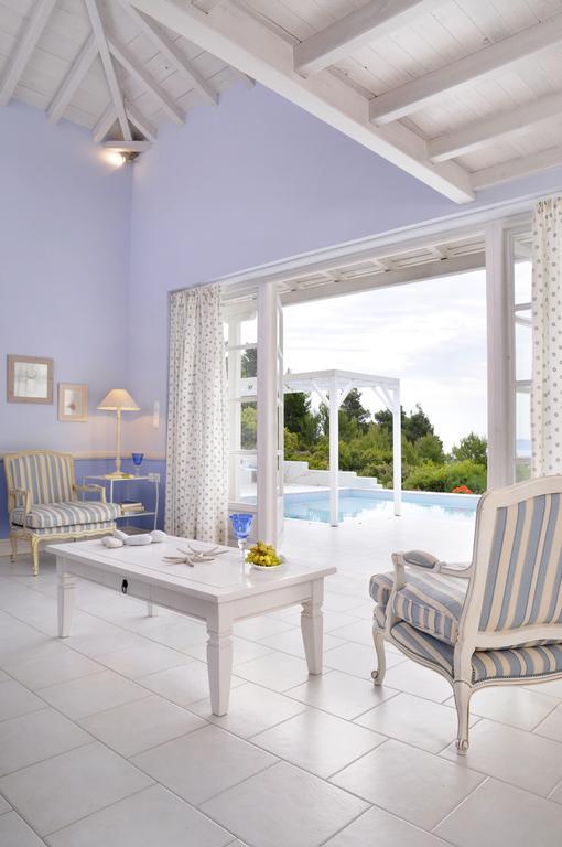 Anemolia Villas With Private Pools Near The Most Beautiful Beaches Of Alonissos Isomata Esterno foto