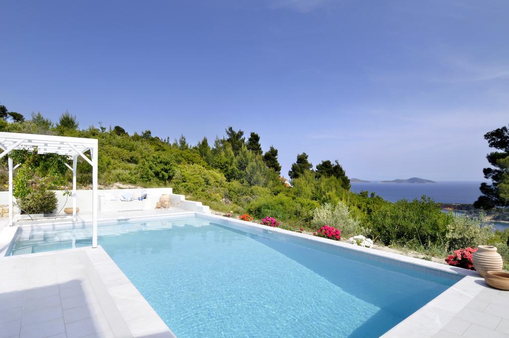 Anemolia Villas With Private Pools Near The Most Beautiful Beaches Of Alonissos Isomata Esterno foto